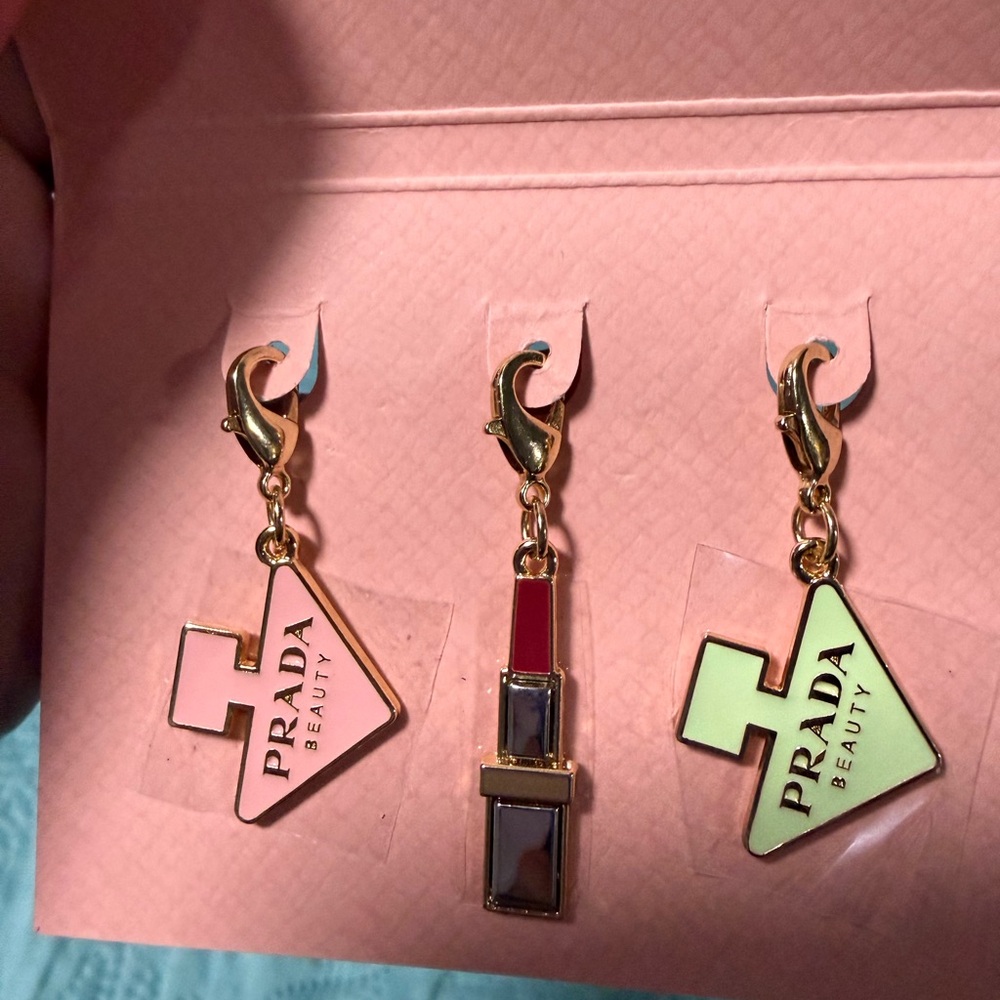 Prada Gold and Red Beauty Charms - Picture 4 of 7